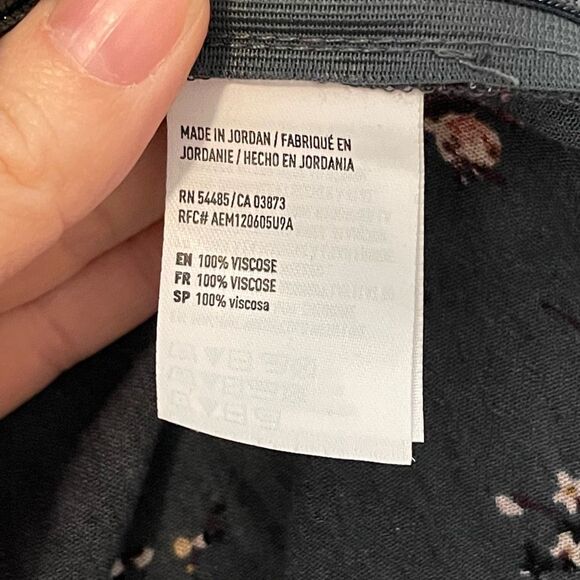 American Eagle Floral V-Neck Tie-Front Long Sleeve Blouse Size Large - Picture 6 of 10